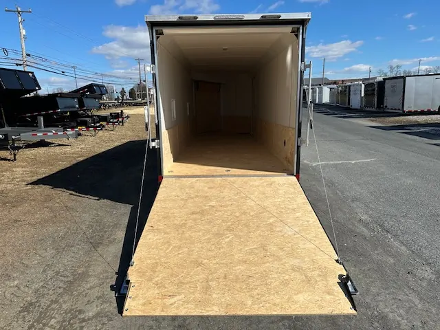 Formula 7.5 x 22 Drive On/Off Snowmobile Trailer 8 Formula 7.5 x 22 Drive On/Off Snowmobile Trailer - Image 8