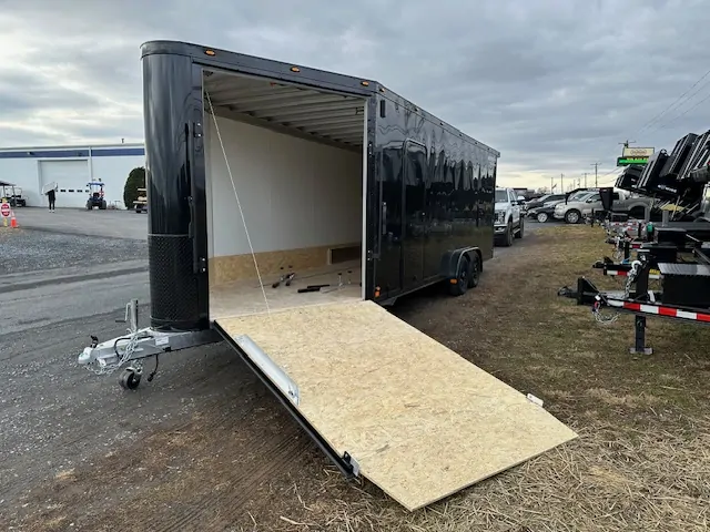 Nitro 7.5 x 22 Drive On/Off Snowmobile Trailer – XPS Edition 2 Nitro 7.5 x 22 Drive On/Off Snowmobile Trailer – XPS Edition - Image 2