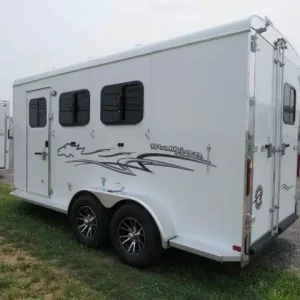 Homesteader Stallion 3 Horse Pull Trailer – Slant Load