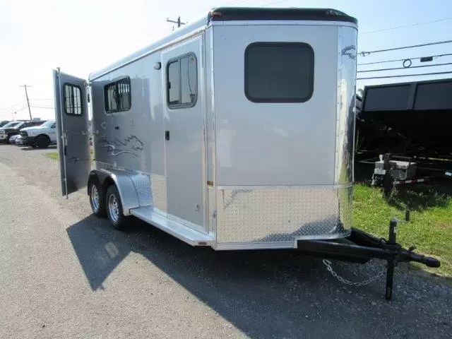 Homesteader Stallion 2 Horse Pull Trailer – Slant Load 2 Homesteader Stallion 2 Horse Pull Trailer – Slant Load - Image 2