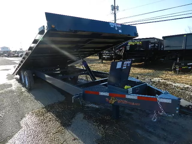 BWise 8 x 22 Deckover Equipment Trailer Power Tilt 6 BWise 8 x 22 Deckover Equipment Trailer Power Tilt - Image 6