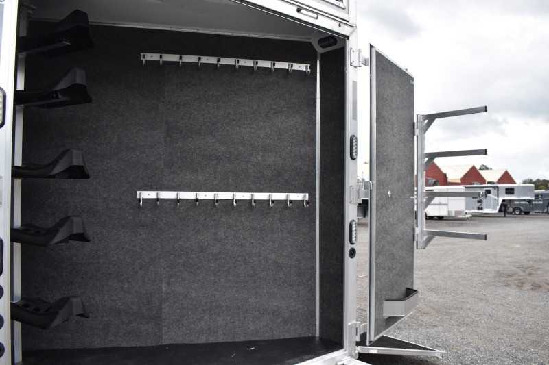 2021 Lakota BigHorn 5 Horse Trailer With Bunkbeds 36 2021 Lakota BigHorn 5 Horse Trailer With Bunkbeds - Image 36