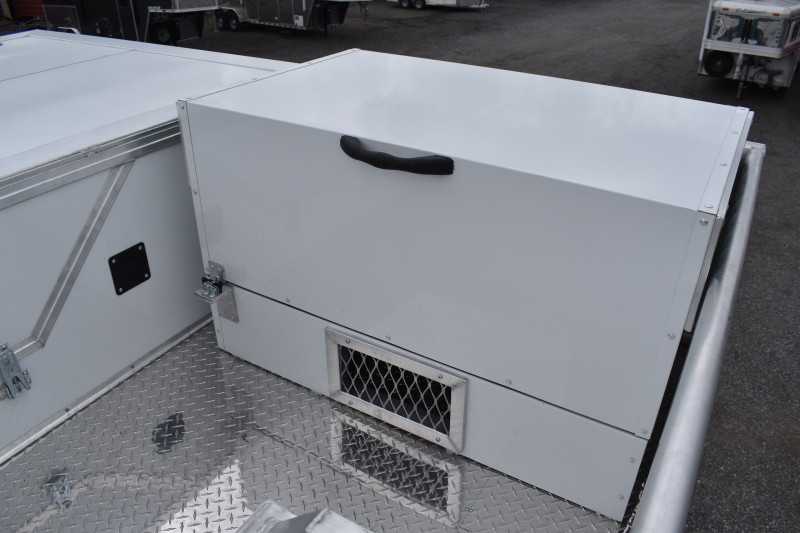 2021 Lakota BigHorn 5 Horse Trailer With Bunkbeds 42 2021 Lakota BigHorn 5 Horse Trailer With Bunkbeds - Image 42