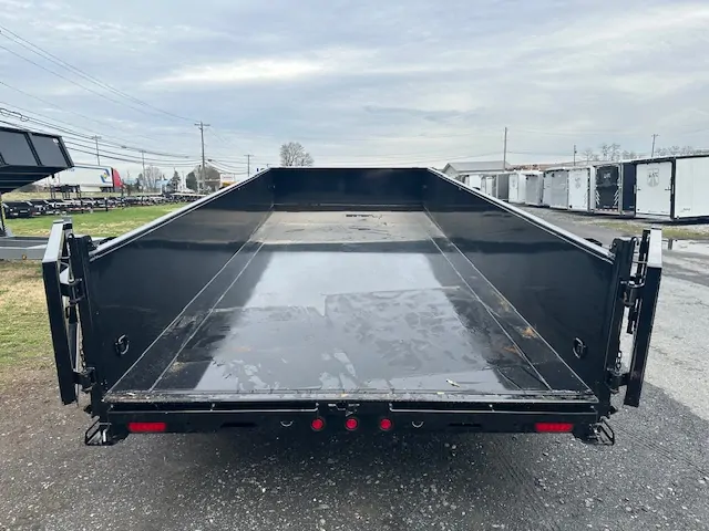 Big Tex 7 x 16 Gooseneck Dump Trailer – Combo Gate & Ramps 6 Big Tex 7 x 16 Gooseneck Dump Trailer – Combo Gate & Ramps - Image 6
