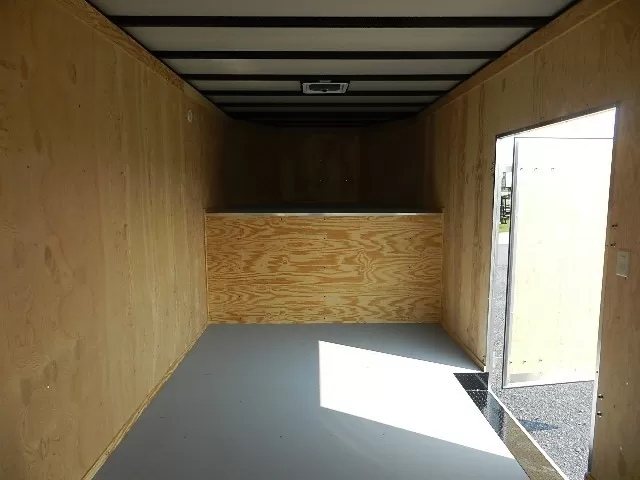 Car Mate 8.5 x 38 Enclosed Gooseneck Trailer 6 Car Mate 8.5 x 38 Enclosed Gooseneck Trailer - Image 6