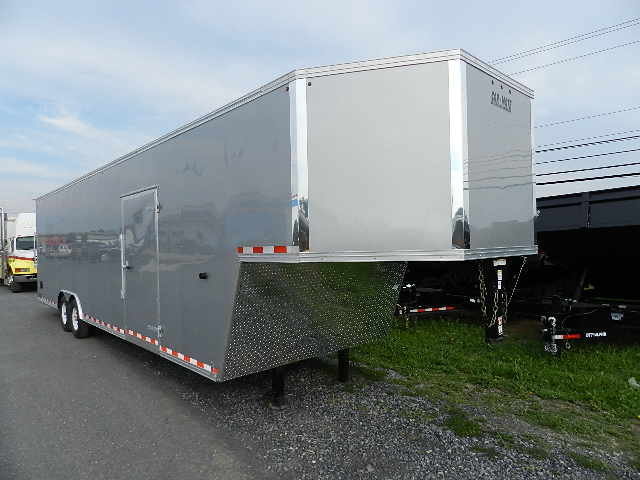Car Mate 8.5 x 38 Enclosed Gooseneck Trailer 1 Car Mate 8.5 x 38 Enclosed Gooseneck Trailer