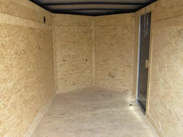 Covered Wagon 5 x 8 Enclosed Cargo Trailer Barn Doors 5 Covered Wagon 5 x 8 Enclosed Cargo Trailer Barn Doors - Image 5