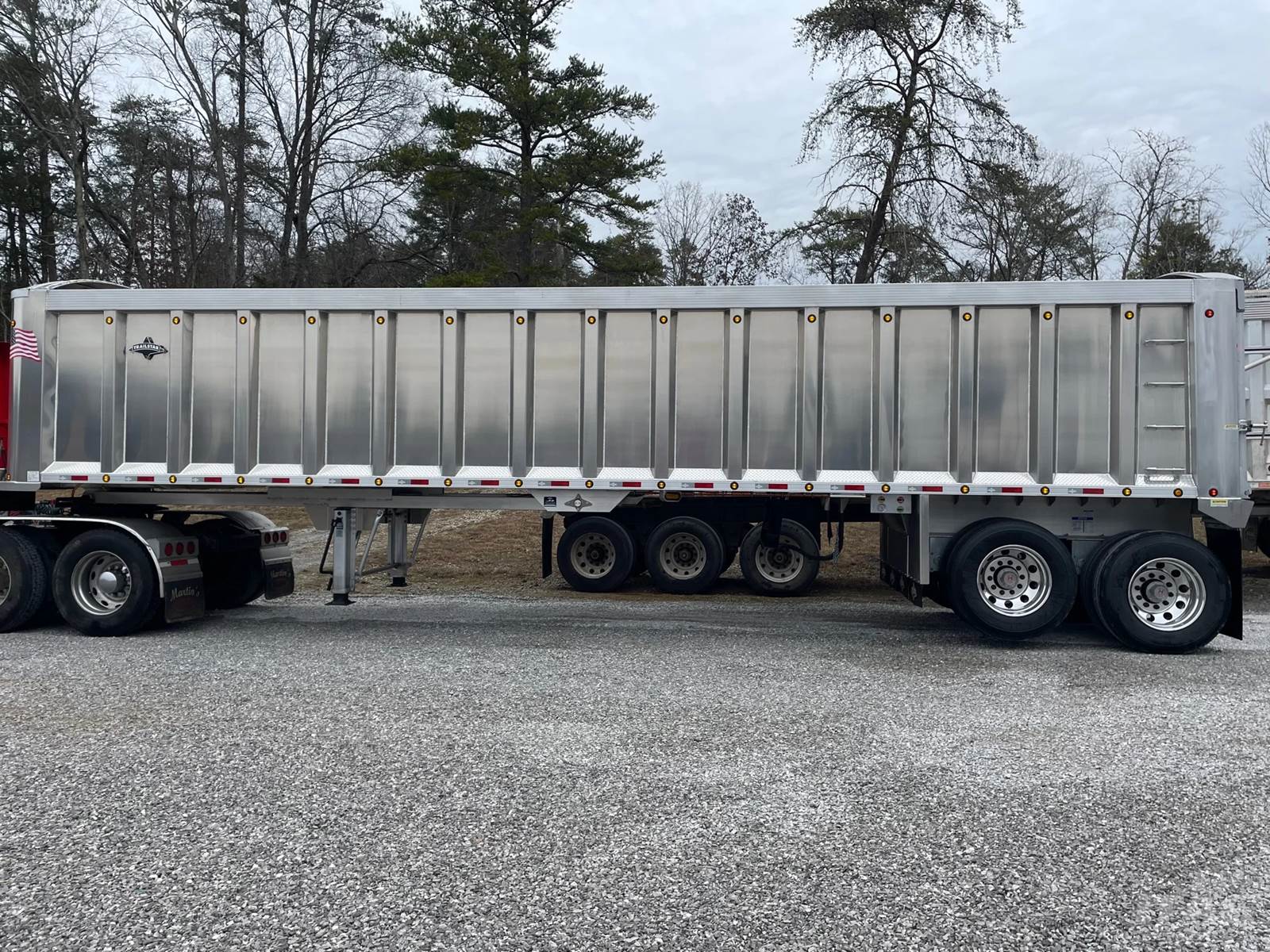 2023 Trailstar 39ft End Dump Trailer 3 2023 Trailstar 39ft End Dump Trailer - Image 3