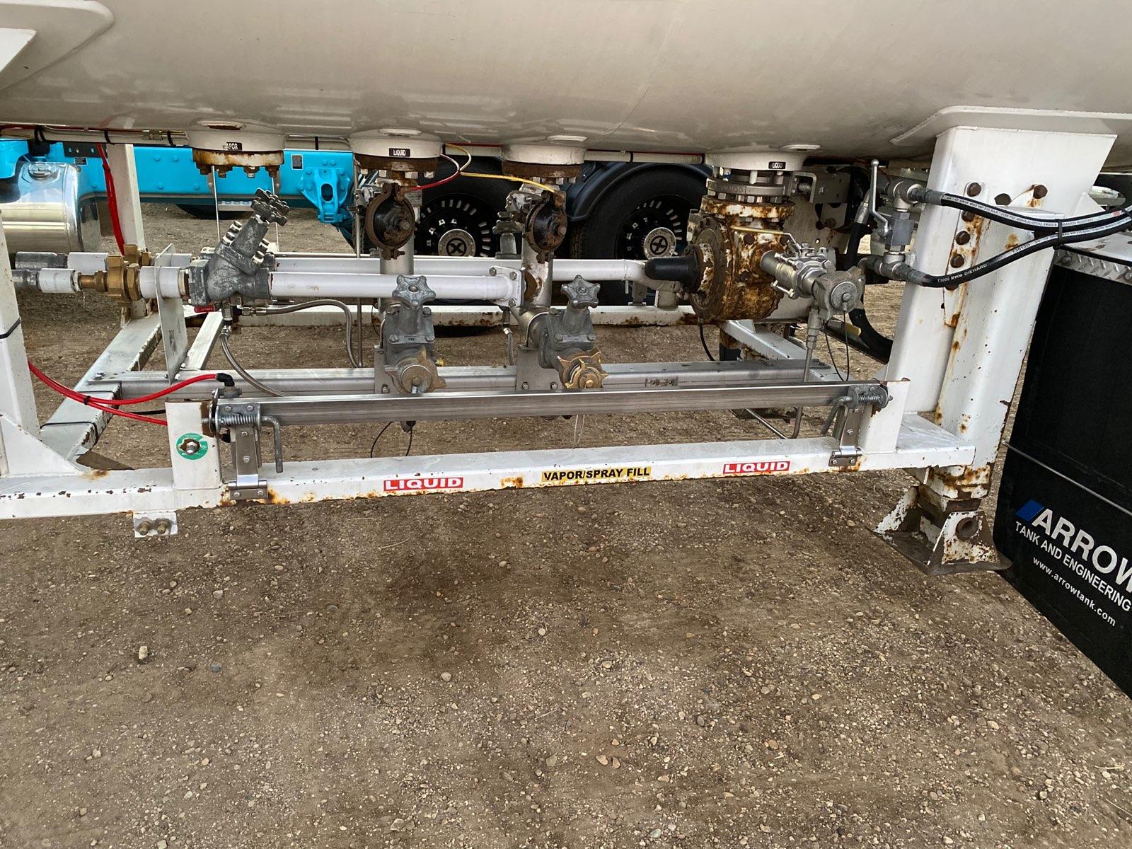 Buy 11600 Gallon Industrial Gas Tank Trailer Online MC-331 LPG LIQUID TANKER IN STOCK 7 Buy 11600 Gallon Industrial Gas Tank Trailer Online MC-331 LPG LIQUID TANKER IN STOCK - Image 7